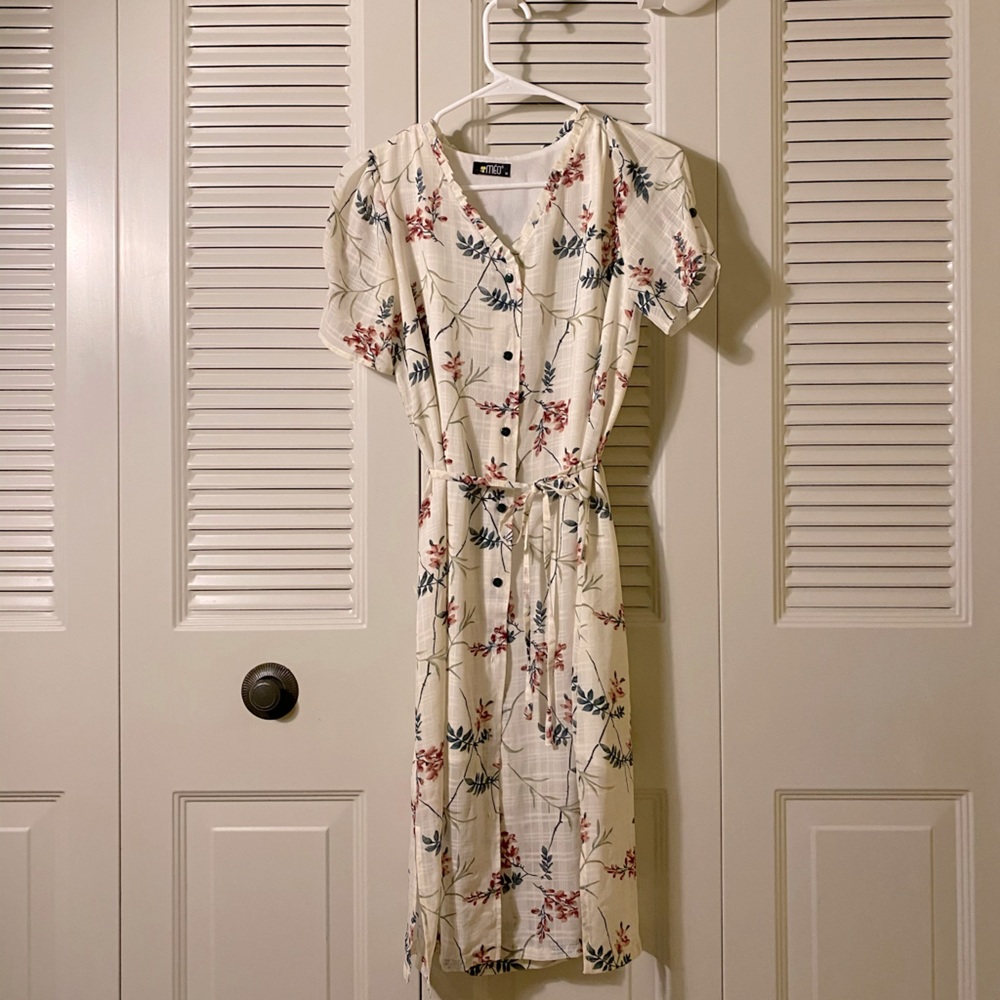 Midi white flower dress